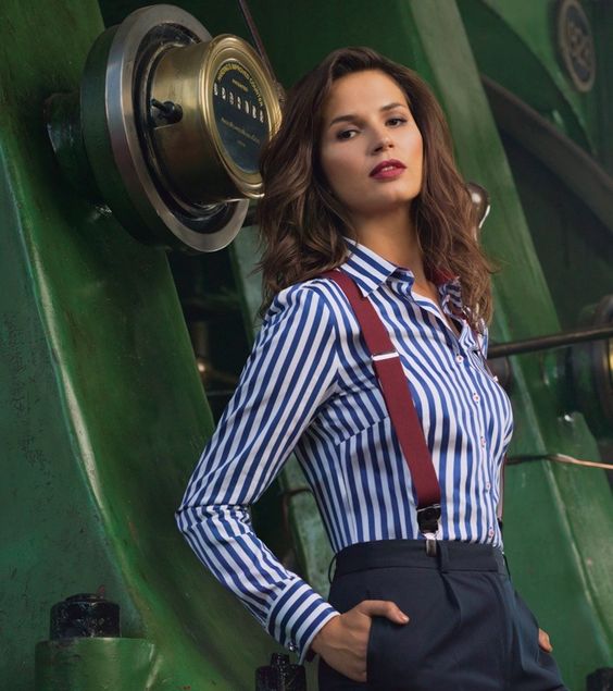 Bretelles femmes Bon chic bon genre bordeaux à pinces ou a boutons
